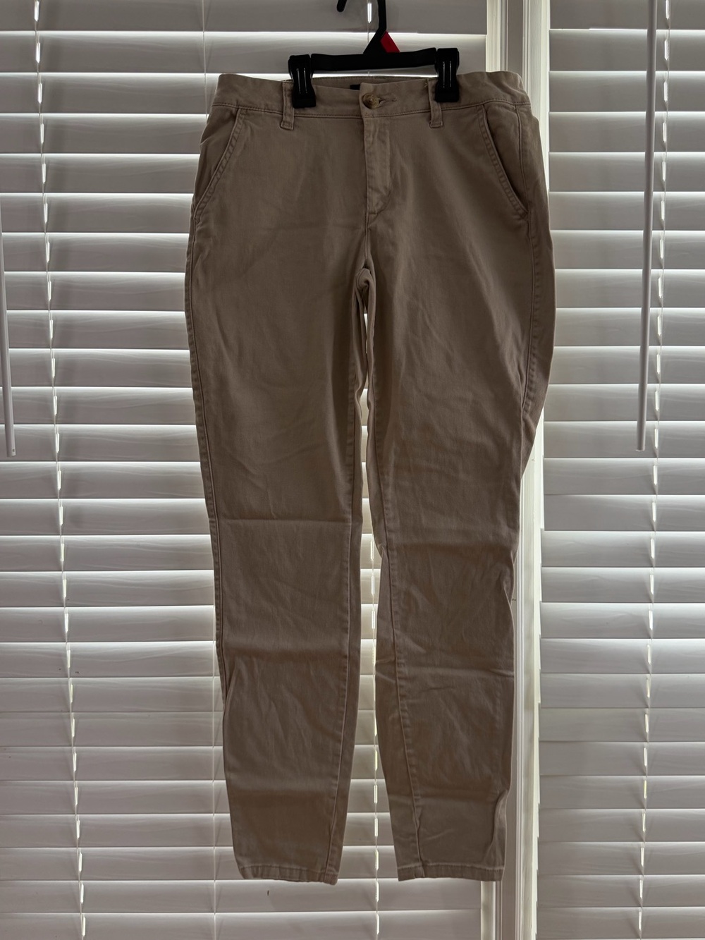 Aeropostale Women’s Skinny Slim Pants Sizs 6 Long School Uniform 🤎